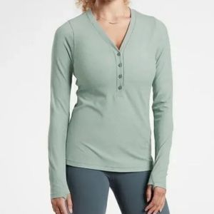 Athleta Women’s Uptempo Ribbed Henley Top